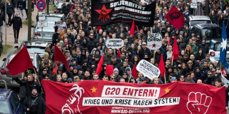 1. Mai in Hamburg - Demonstration